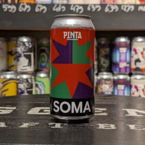 Pinta Soma frisdrank in een kleurrijk blikje op de toonbank.